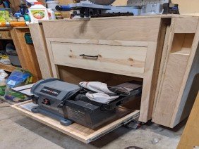 Metal Wood Custom Fabrication - Photo 4