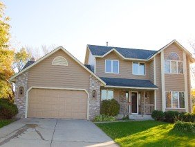 Twin Cities Siding & Roofing Eden Prairie - Photo -1