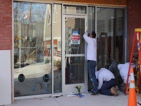 Pioneer Glass - Photo 5