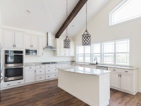 BATTAGLIA HOMES LLC - Photo 4