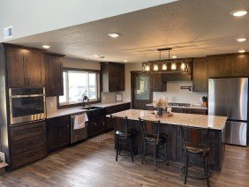 Redwood Custom Builders LLC - Photo 3
