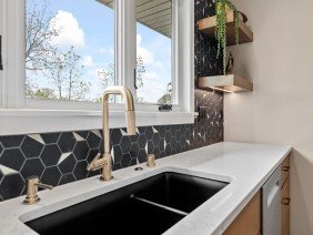 GMH CONSTRUCTION - Photo 5