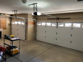 Smokey's Garage Door - Photo 4