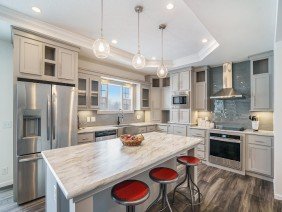 Roy's Home Center - Photo 4