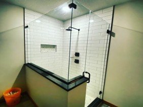 Fabulous Glass LLC - Photo 1