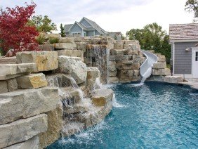 Signature Outdoor - Photo 0