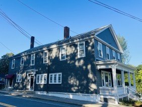 Gagos Painting - Photo 1