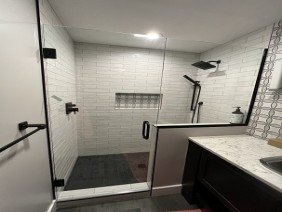 Builders Glass Of Greenville, Inc. - Photo 2