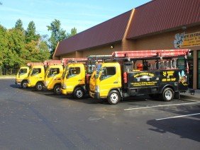 Bob's Overhead Door Repair & Service Inc - Photo 3