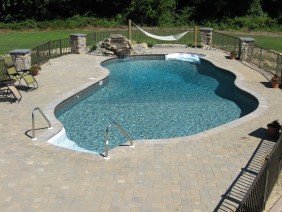 Sparkle Pools Inc. - Photo 3