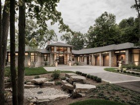 42° North | DESIGN...at your doorstep® - Photo 4