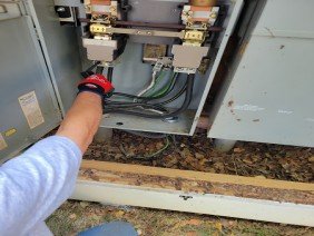 Seals Electric, LLC - Photo 5