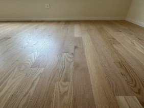 Top Quality Hardwood Floor - Photo 1