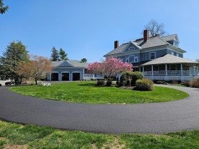 Heap Paving & Sealing Incorporated - Photo 3