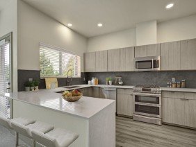 Urban Complex General Contractor, LLC - Photo 0